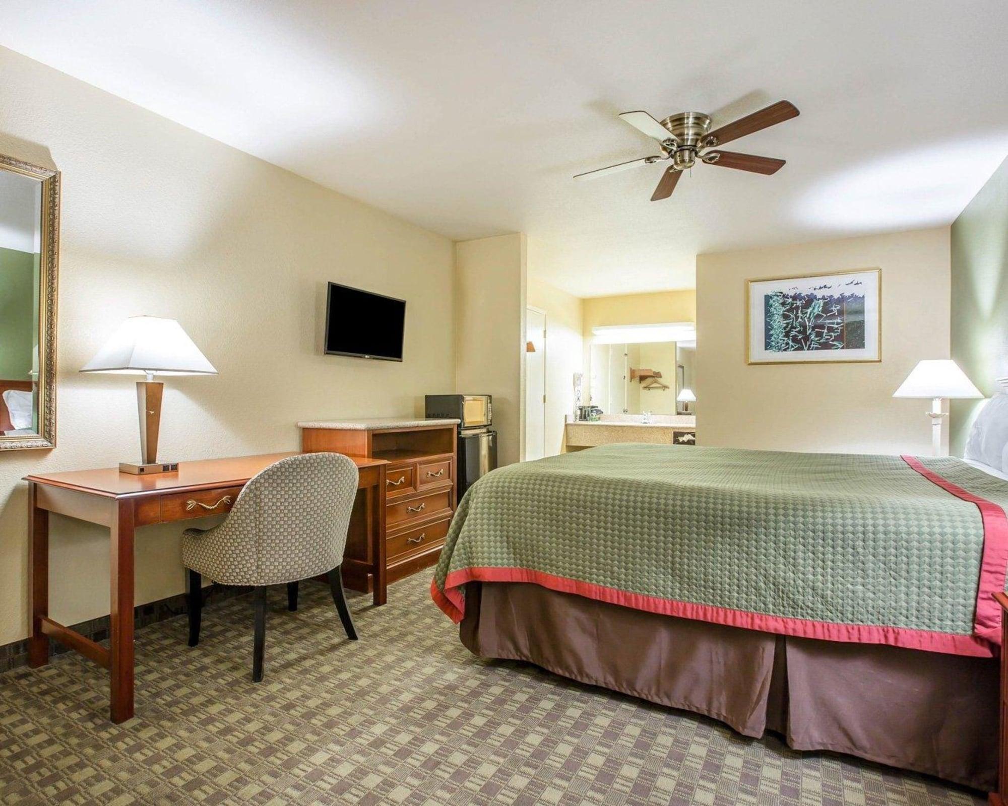 Rodeway Inn Delano Εξωτερικό φωτογραφία