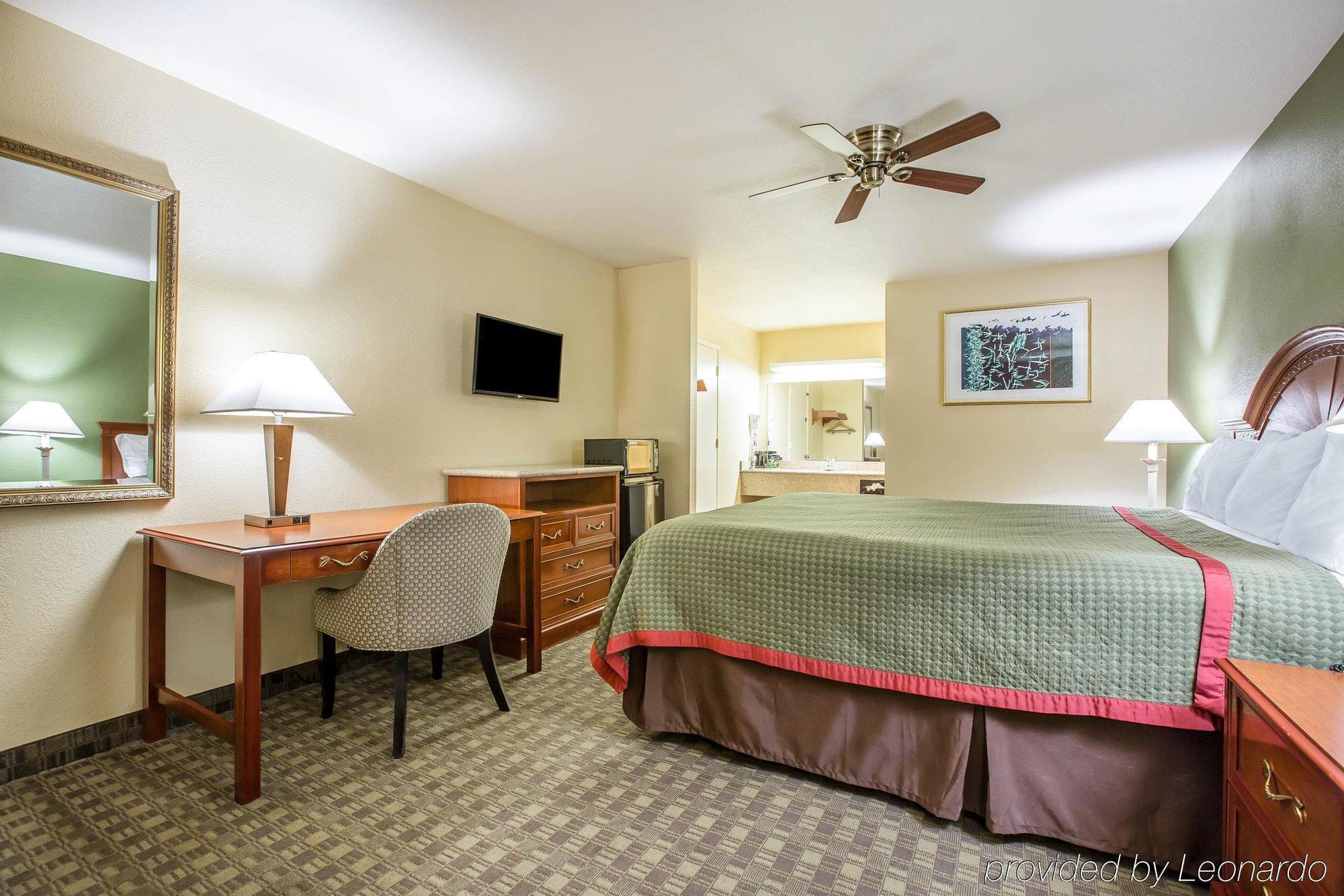 Rodeway Inn Delano Εξωτερικό φωτογραφία